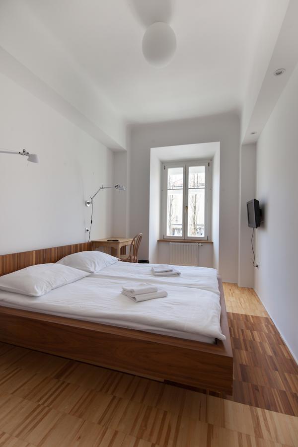 Julija&Robert'S Riverview Apartments And Rooms Lublaň Exteriér fotografie
